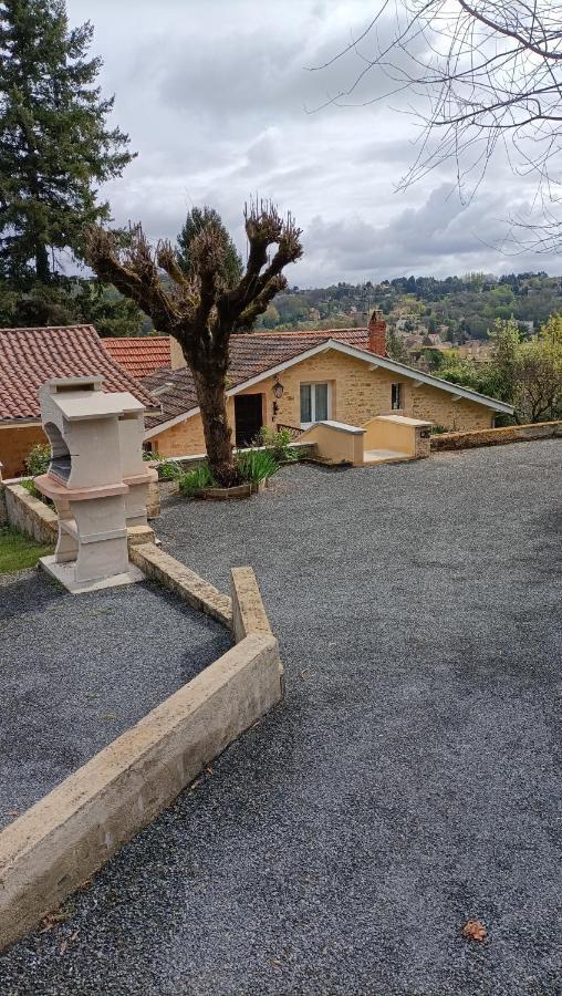 Maison T4 A 6 Minutes A Pieds De Sarlat Exterior photo